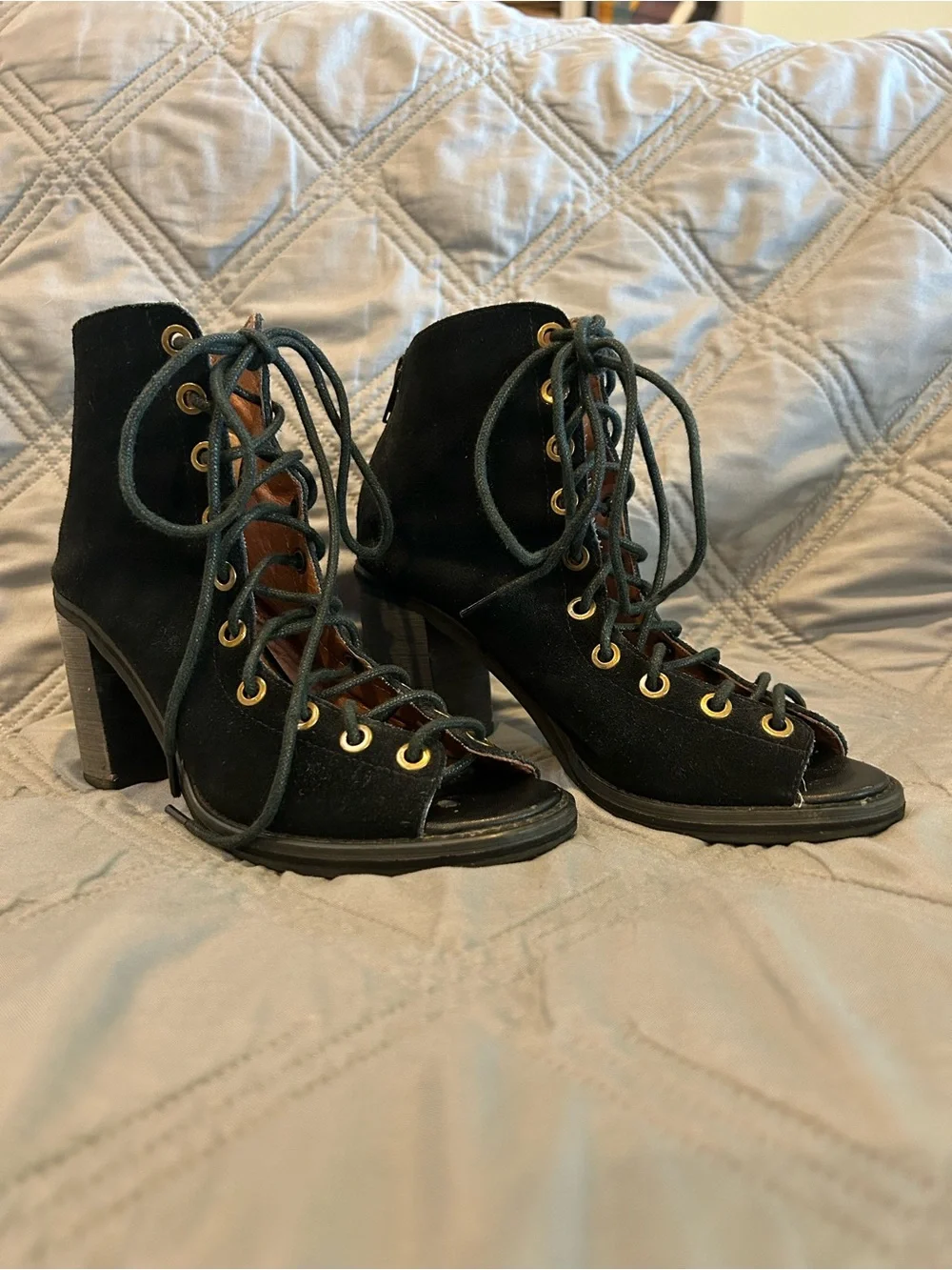 Black Leather suede lace up lug sole heels Jeffrey Campbell size 5.5 goth, punk